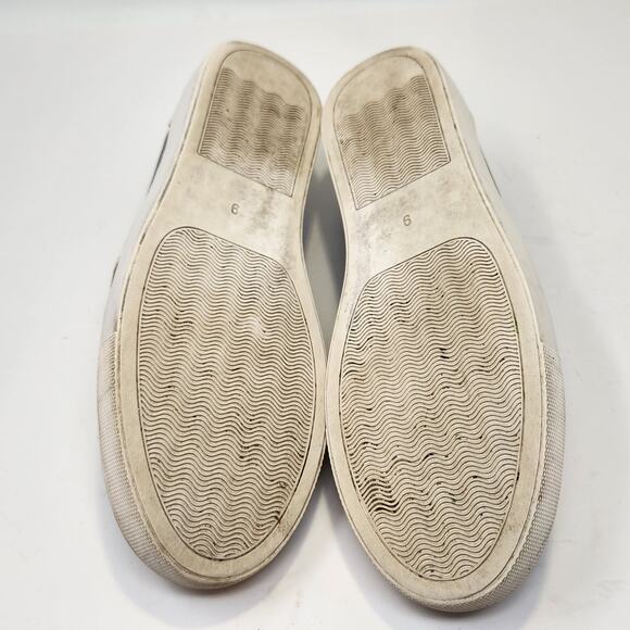 J Slides NYC Metallic Slip On Sneakers Size 9 Zipper Details Gold Silver Casual - Picture 9 of 9